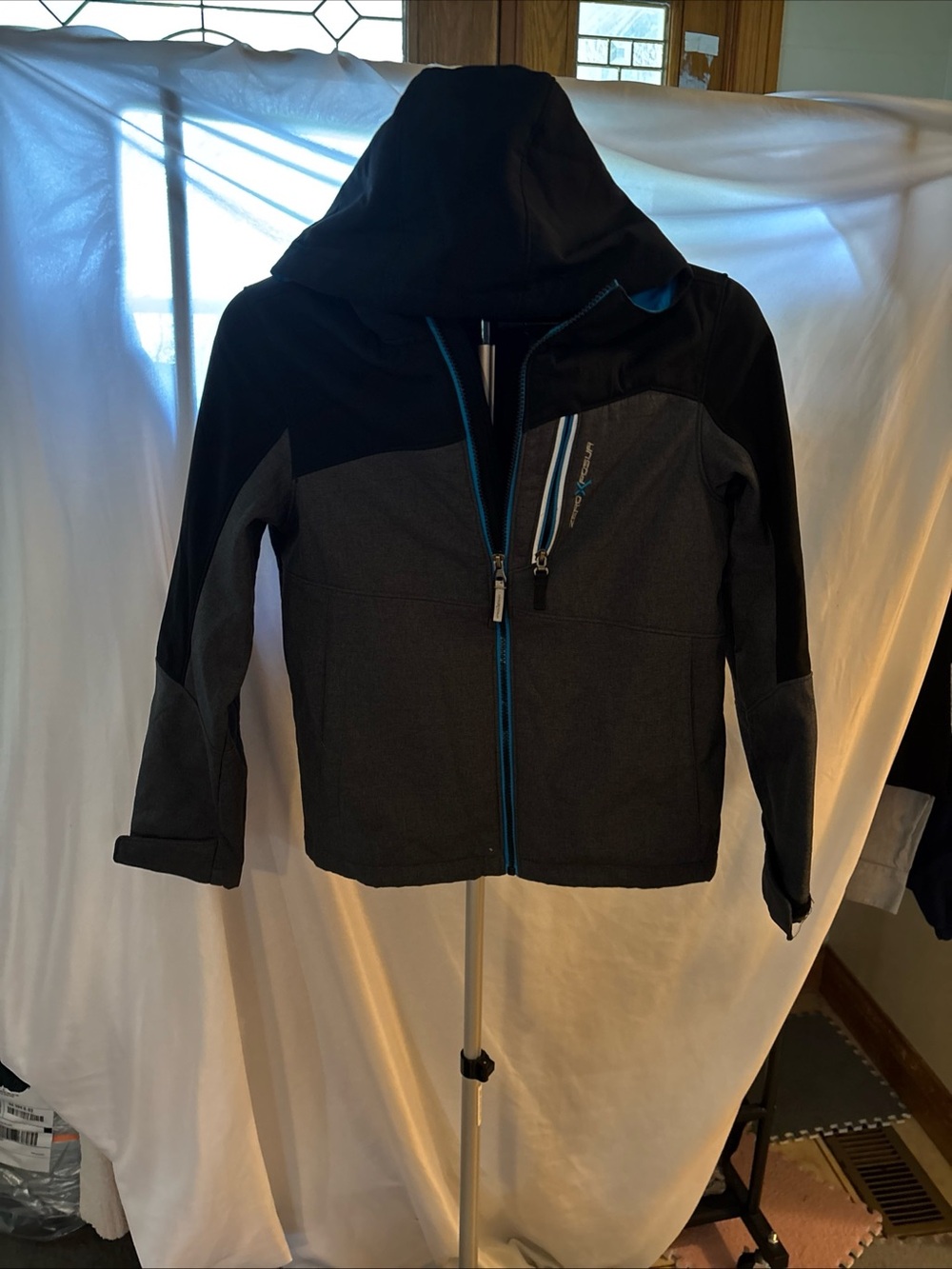 ZeroXposur Boys Hooded Fleece Jacket - Black & Charcoal with Blue Trim